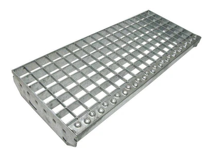 Сварные ступени из решетчатого настила