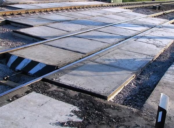 Конструкции железнодорожных переездов